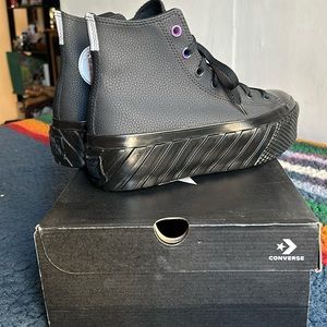 Black/black/black CTAS lift 2x Hi converse platform sneakers